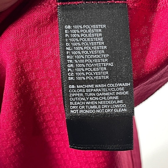 The North Face‎ Women’s Flash Dry Long Sleeve Textured Crew Neck Track Shirt - Picture 5 of 10